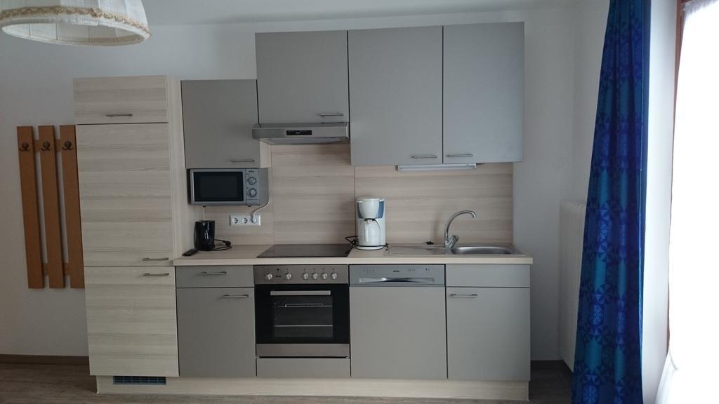 Ferienwohnung Haus Alpina Weissensee Zimmer foto