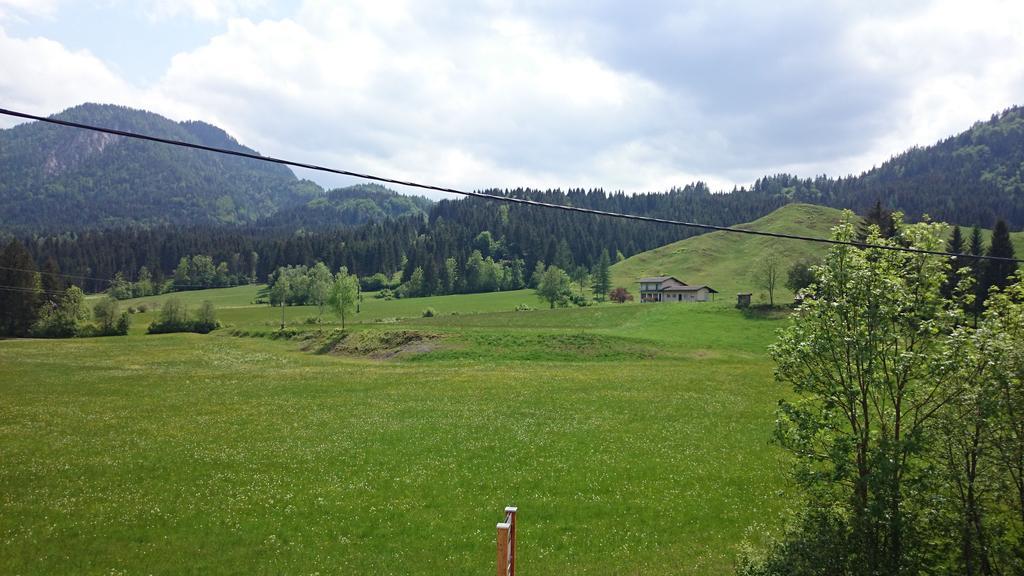 Ferienwohnung Haus Alpina Weissensee Exterior foto