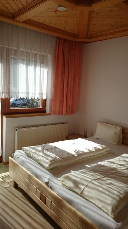 Ferienwohnung Haus Alpina Weissensee Exterior foto
